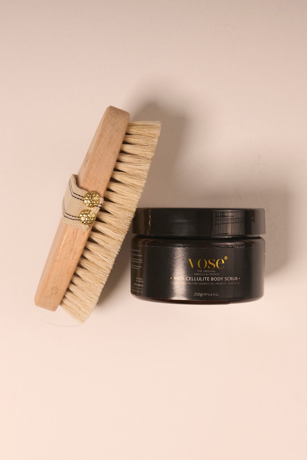 Selülit Karışıtı Body Scrub + At Kılı Selülit Fırçası (Vanilla)