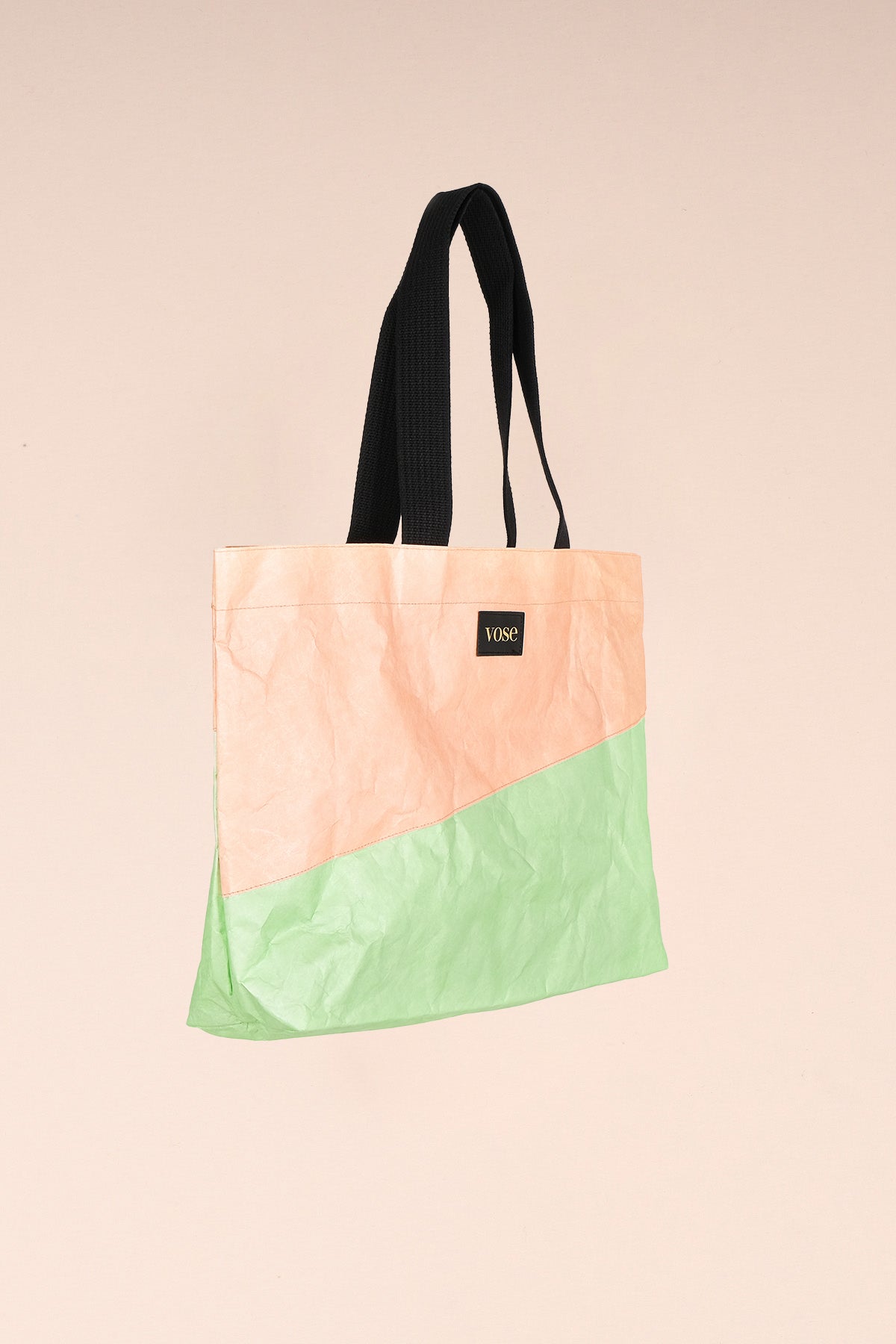 Eco-Friendly and Durable Shoulder Bag - Salmon & Green