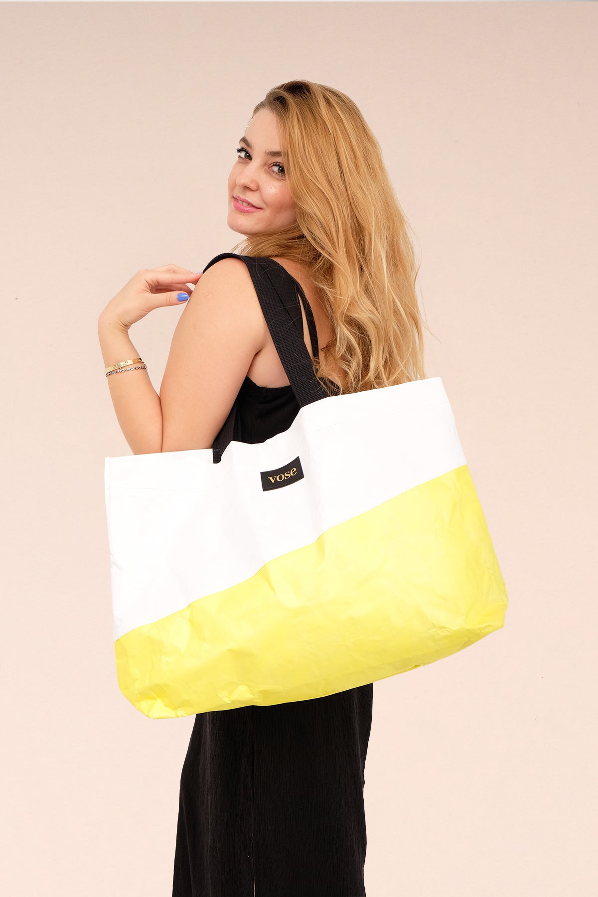 Eco-Friendly and Durable Shoulder Bag - White & Yellow