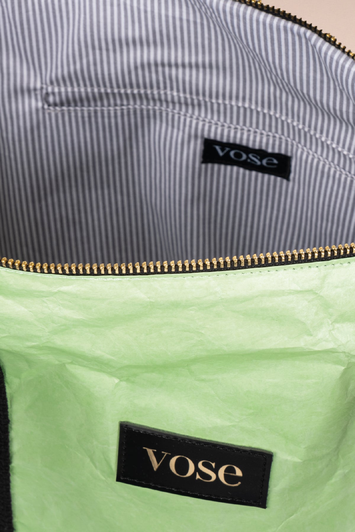 Eco-Friendly and Durable Shoulder Bag - Green