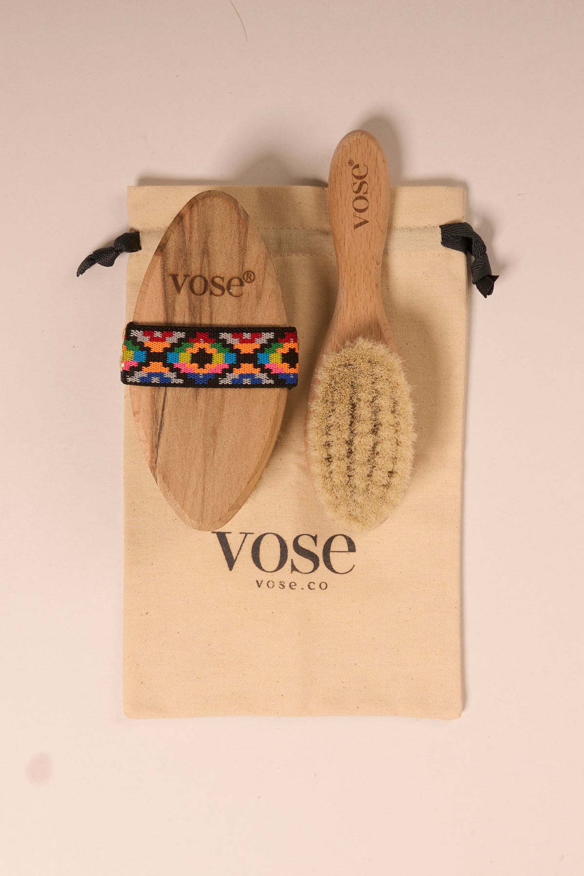 Keçi Kılı Bebek Saçı Fırçası + At Kılı Vücut Fırçası (tulip)