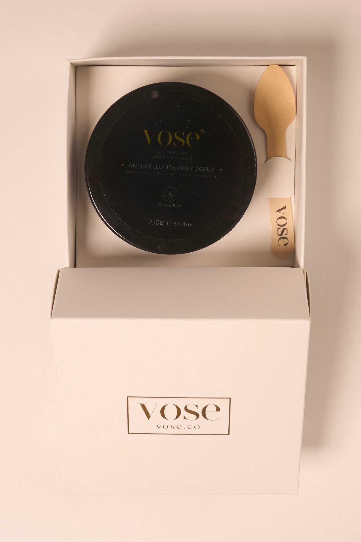 Selülit Karışıtı Body Scrub + At Kılı Selülit Fırçası (Vanilla)