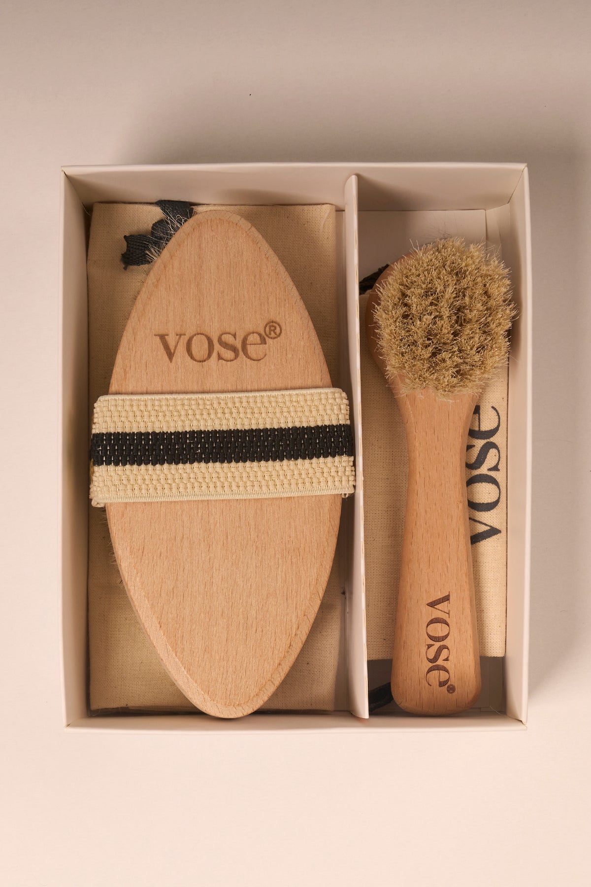 2' li Set Doğal At Kılı Selülit (Lotus) + Yüz Fırçası