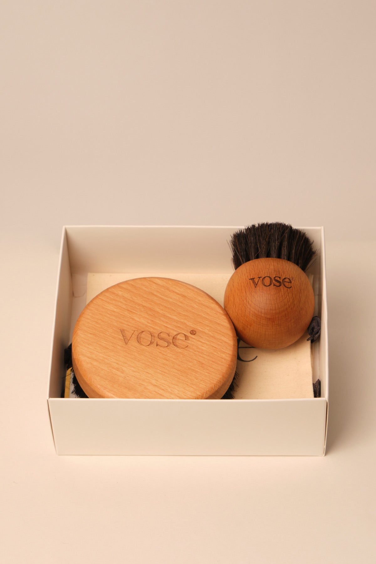 Vose Rounded Black Body Brush and Black Ball Face Brush Set